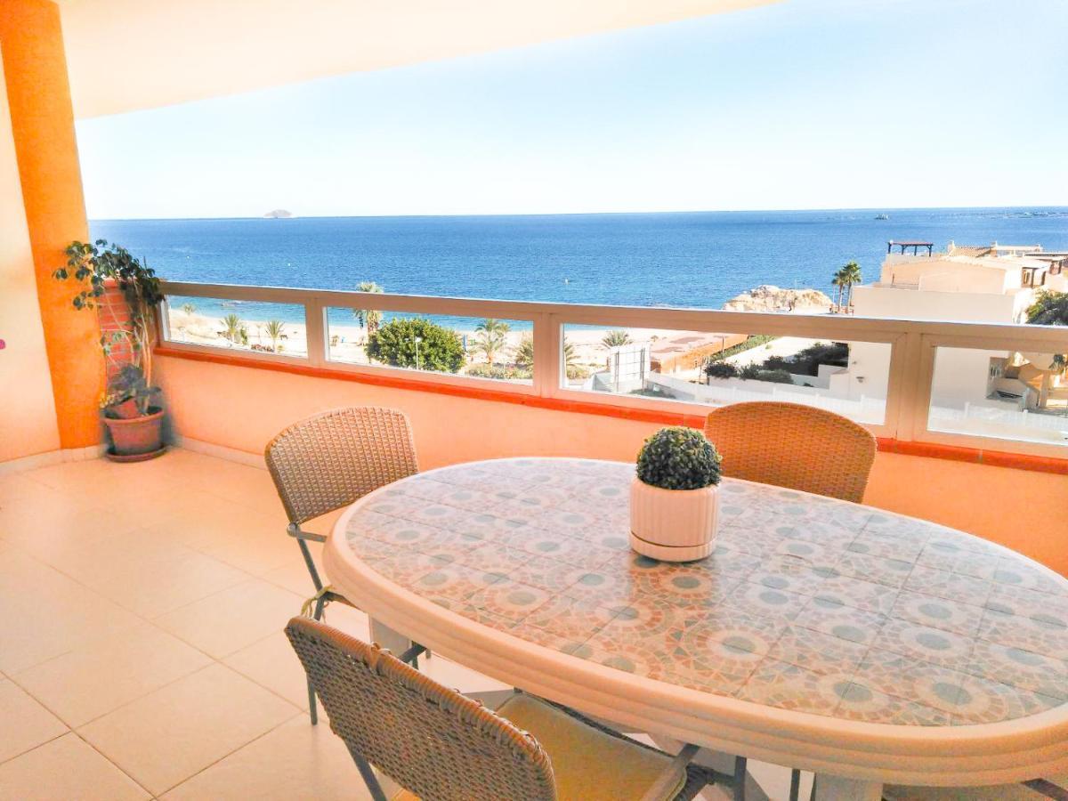 Апартаменти Playa Varadero Ла-Віла-Джойоза Екстер'єр фото