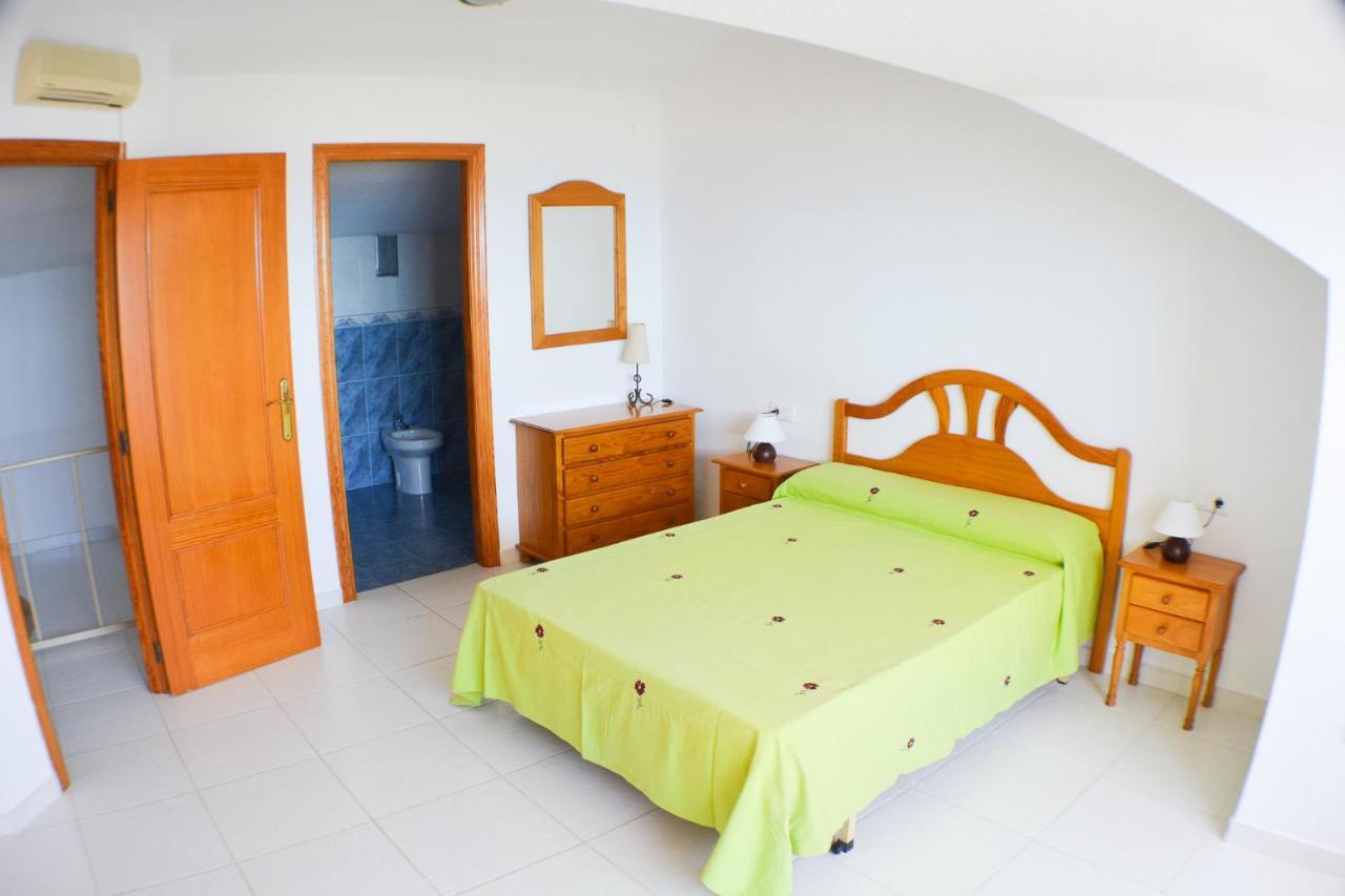 Апартаменти Playa Varadero Ла-Віла-Джойоза Екстер'єр фото